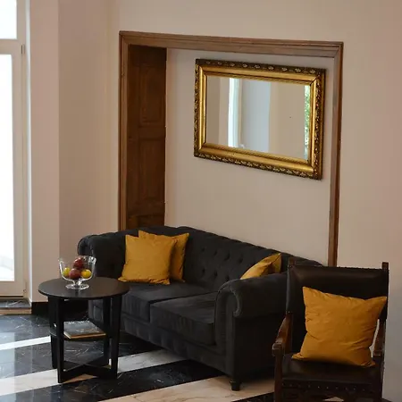 Grottger Luxury Boutique Hotel 4*