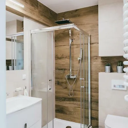 Eight Lux View In Old Town And Free Parking Krakau