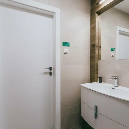 Eight Lux View In Old Town And Free Parking Krakau