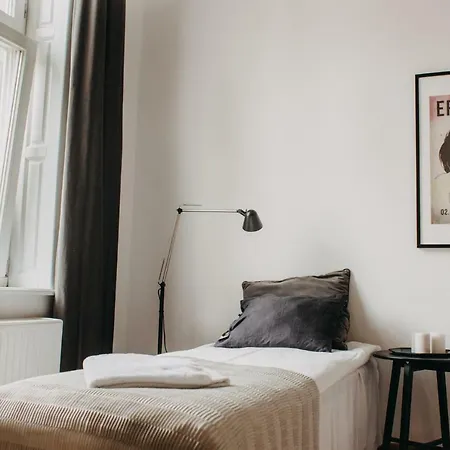 Apartmán Michalowskiego 11 *