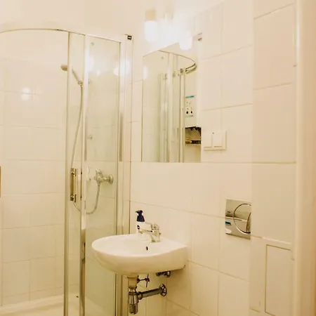 Michalowskiego 11 Apartmán