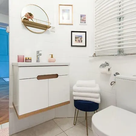 Wawelove Royal Spacious 2 Bedroom Apt 1 Min To Main Sq! Apartment Krakow