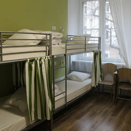 Albergue Lorf Hostel&apartments