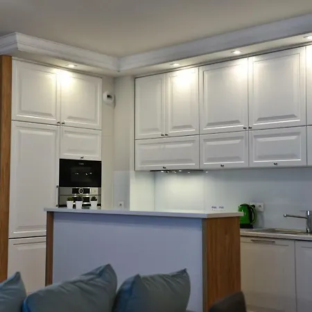 La Gioia Elegant Spacious Apartment *