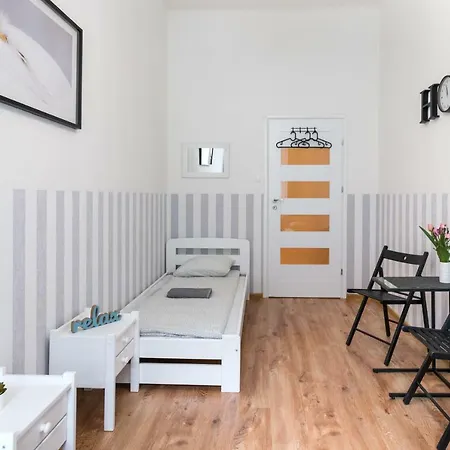 Xxl Old Town 24 H - Check In, Wi-fi Apartamento *