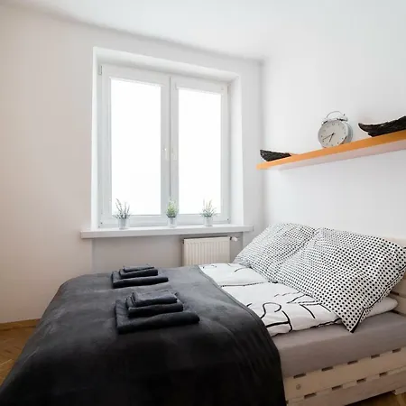 Apartment The Heart Of Nowa Huta - Free Garage