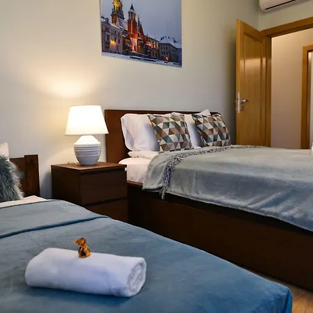 La Gioia Elegant Spacious Apartment *