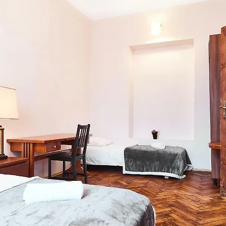 Prestige Location Pijarska Street Apartment Krakow