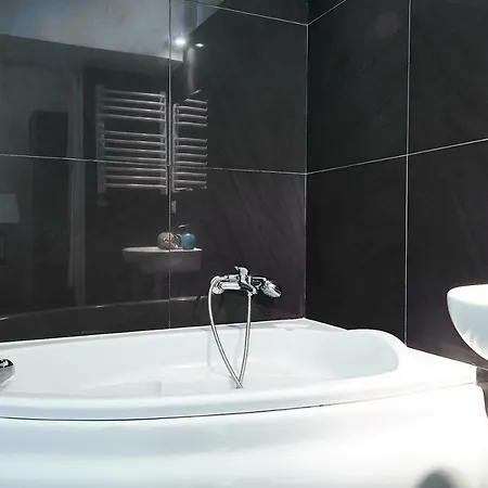 Prestige Location Pijarska Street Apartment