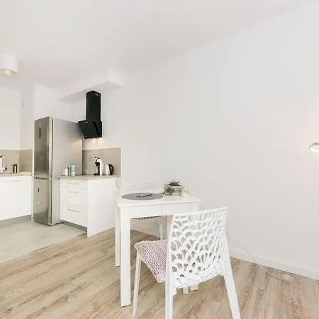 Cosy Studio With Private Garage P4you Pl Apartment Krakow