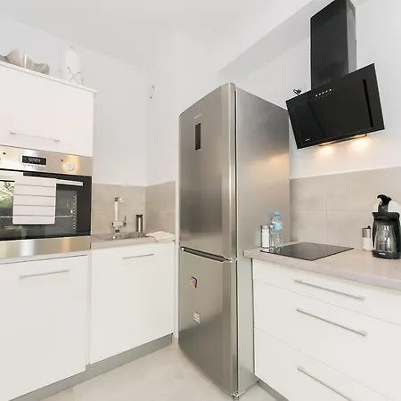 Cosy Studio With Private Garage P4you Pl Krakow