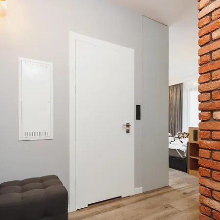 Go Rakowicka By Renters Apartment *