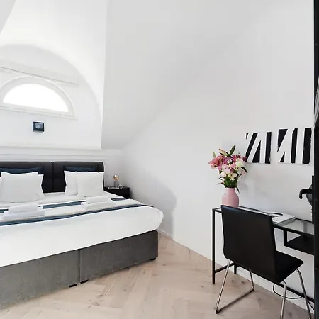 Aparthotel House Of Loft Affair 3*