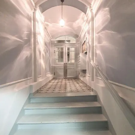 Mr.elegant - Old Town Luxurious Apartament *