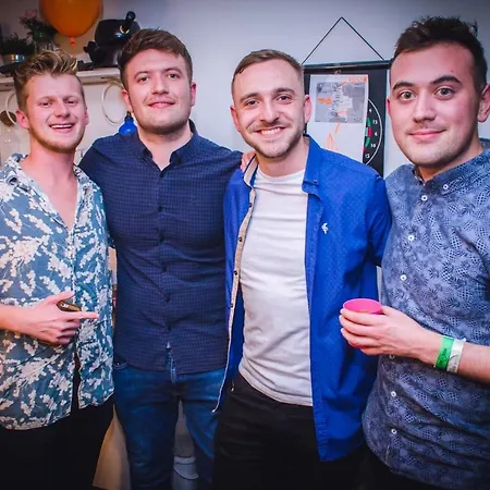 Greg&tom Party Hostal *