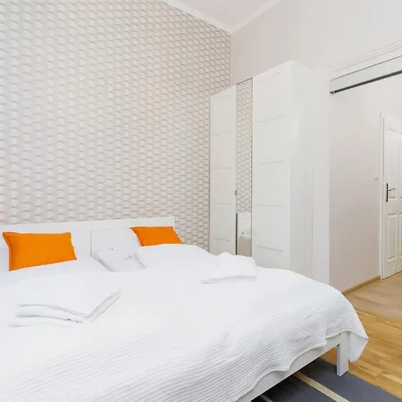 Apartment Topolowa 48 By Renters