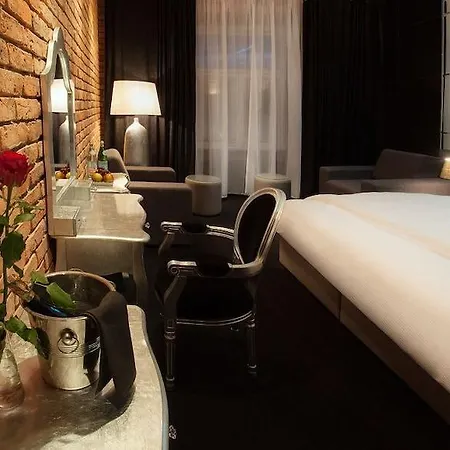Betmanowska Main Square Adults Only Krakow