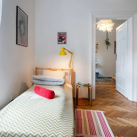 Blue Peace-apartment With Free Parking In Center For 1-6 People * Cracóvia