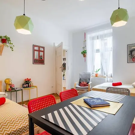 Blue Peace-apartment With Free Parking In Center For 1-6 People * Cracóvia