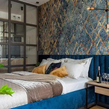 Fragola Rajska 3 - Modern Studios, Park Aparthotel Krakov