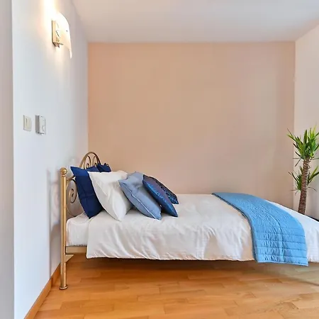 Apartment Angel City Szlak Cracow *