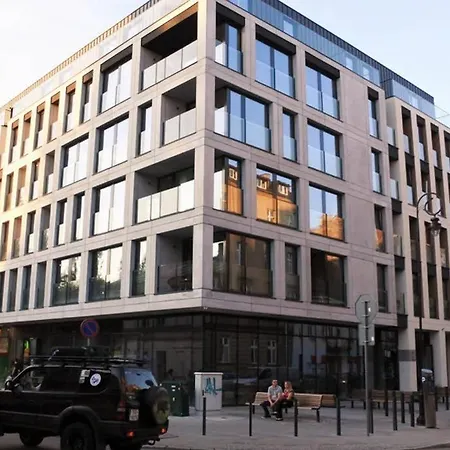 Boutique 109 - Old City, Luxury Apt. With A Garage *