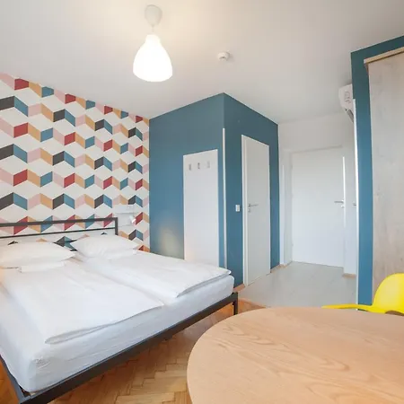 Atlantis Hostel