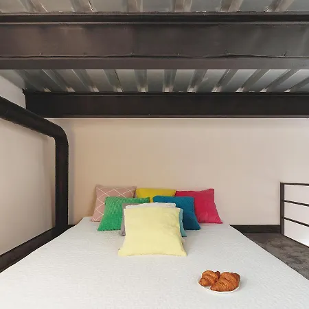 Modern - Old Town Apartment Krakow